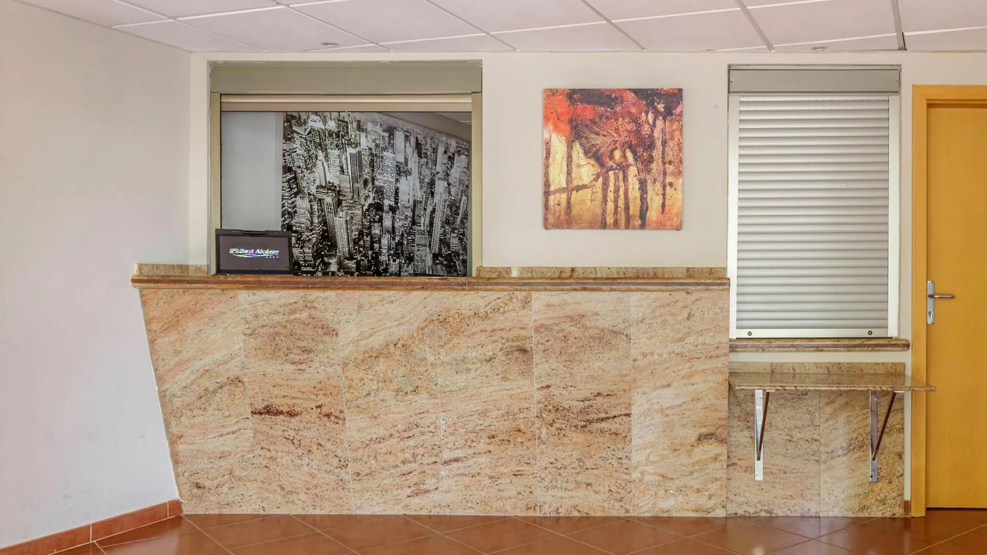 Apartamentos Best Alcazar La Herradura
