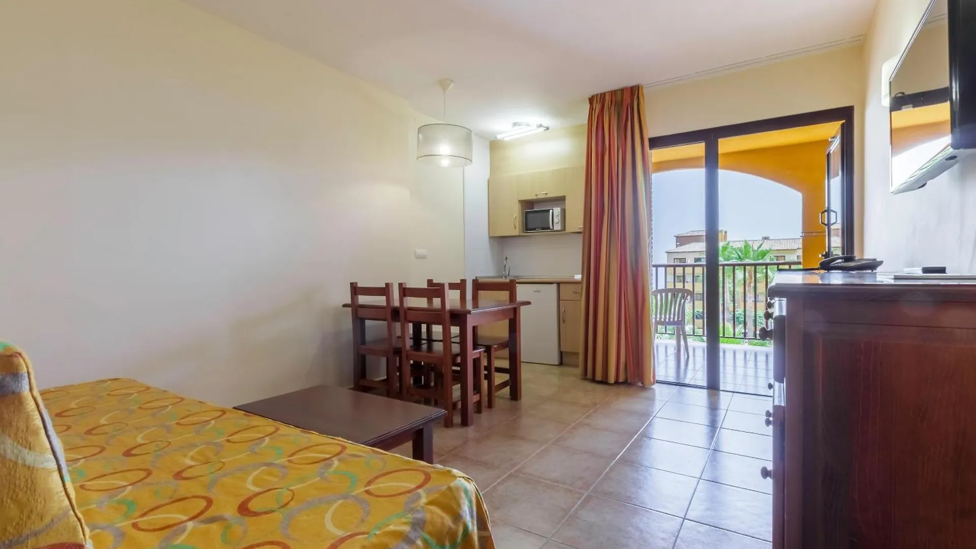 Apartamentos Best Alcazar La Herradura  La Herradura (Granada)