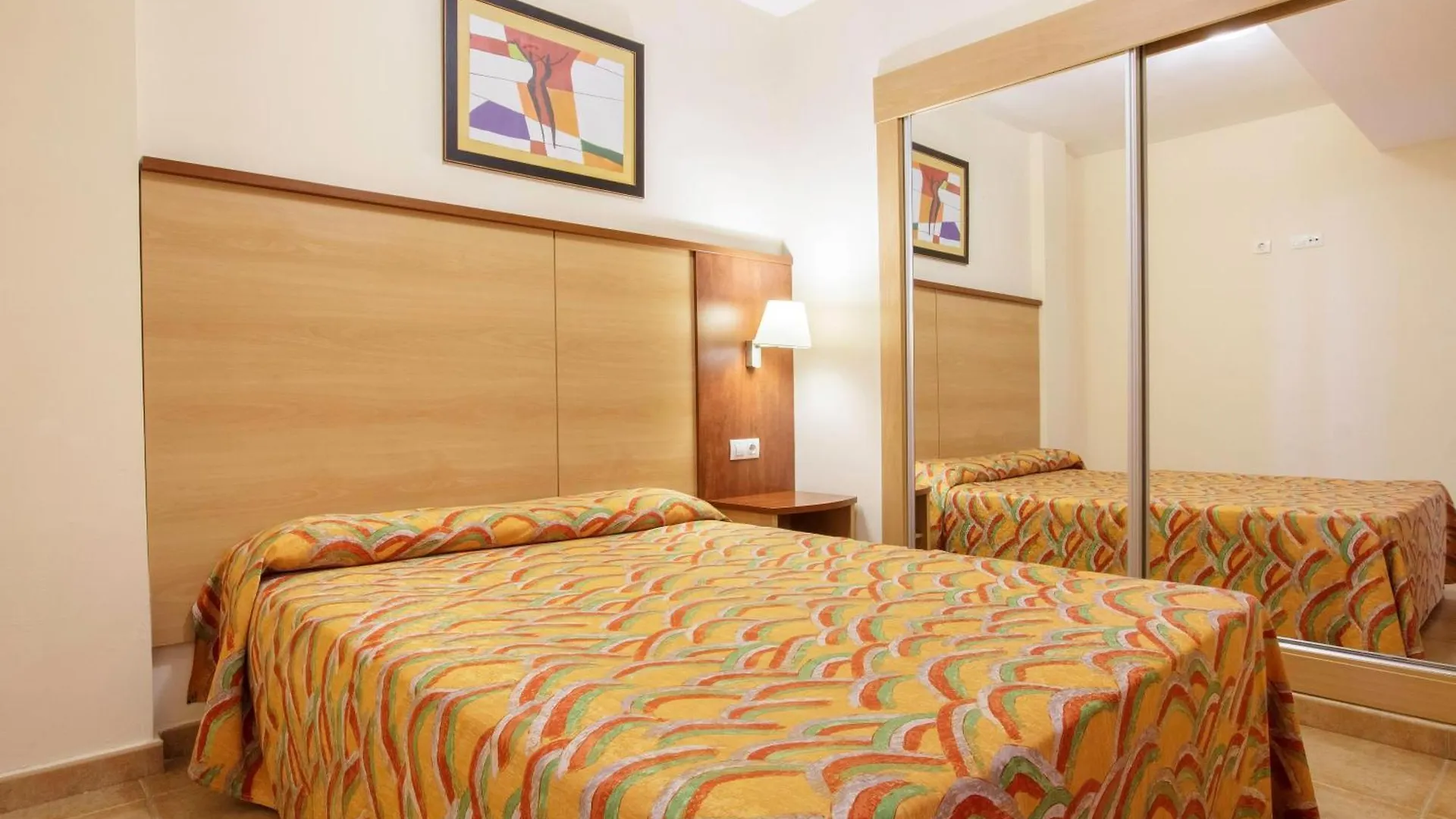 Aparthotel Apartamentos Best Alcazar La Herradura
